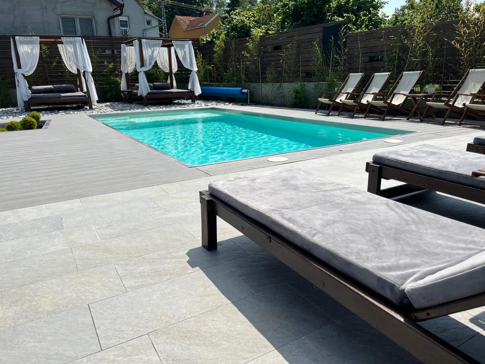 Day, Natural landscape, Garden, Garden view, Pool view, Swimming pool, sunbed