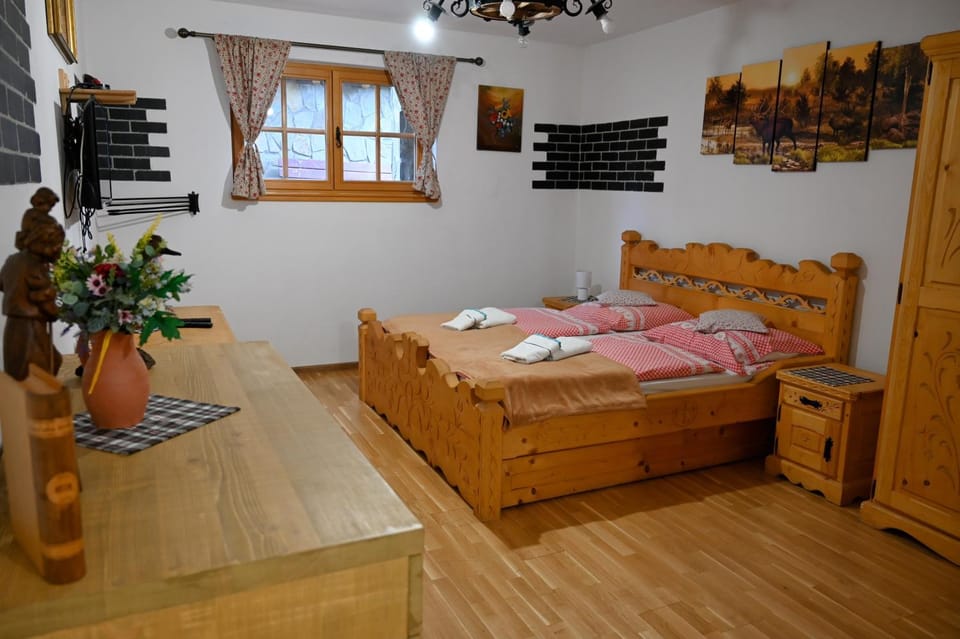 Zbojnicky penzion Bed and Breakfast in Lesser Poland Voivodeship