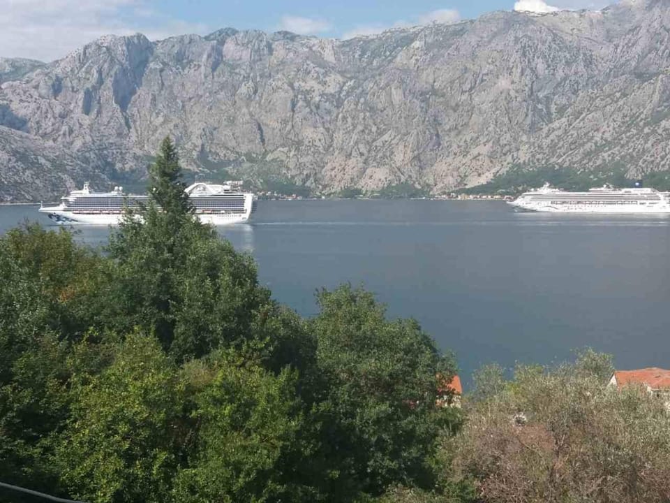 Apartmani Prcanj Apartment in Kotor Municipality