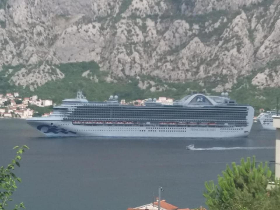 Apartmani Prcanj Apartment in Kotor Municipality