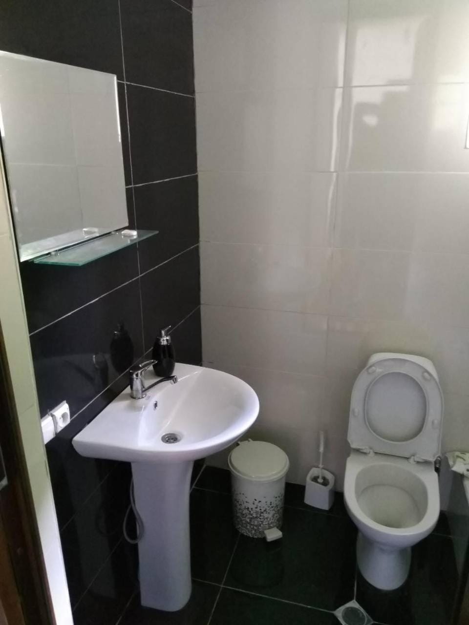 Toilet, Bathroom