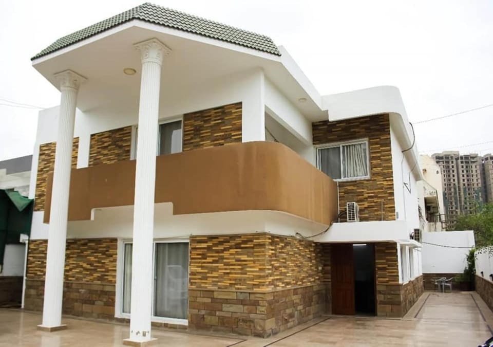 Property building, Balcony/Terrace