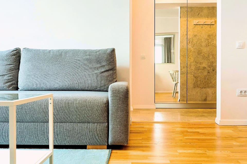 Communal lounge/ TV room, Decorative detail, Family