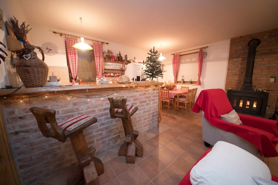 KUĆA ZA ODMOR "DVA SRCA" Bed and Breakfast in Croatia