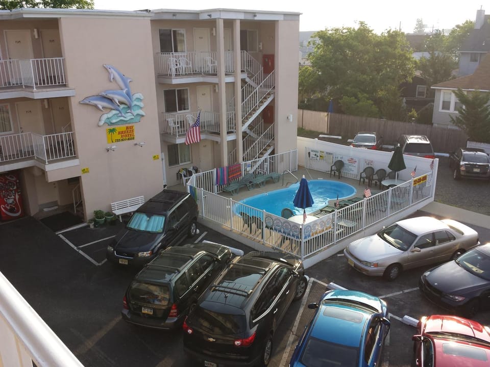 Facade/entrance, Swimming pool, Swimming pool