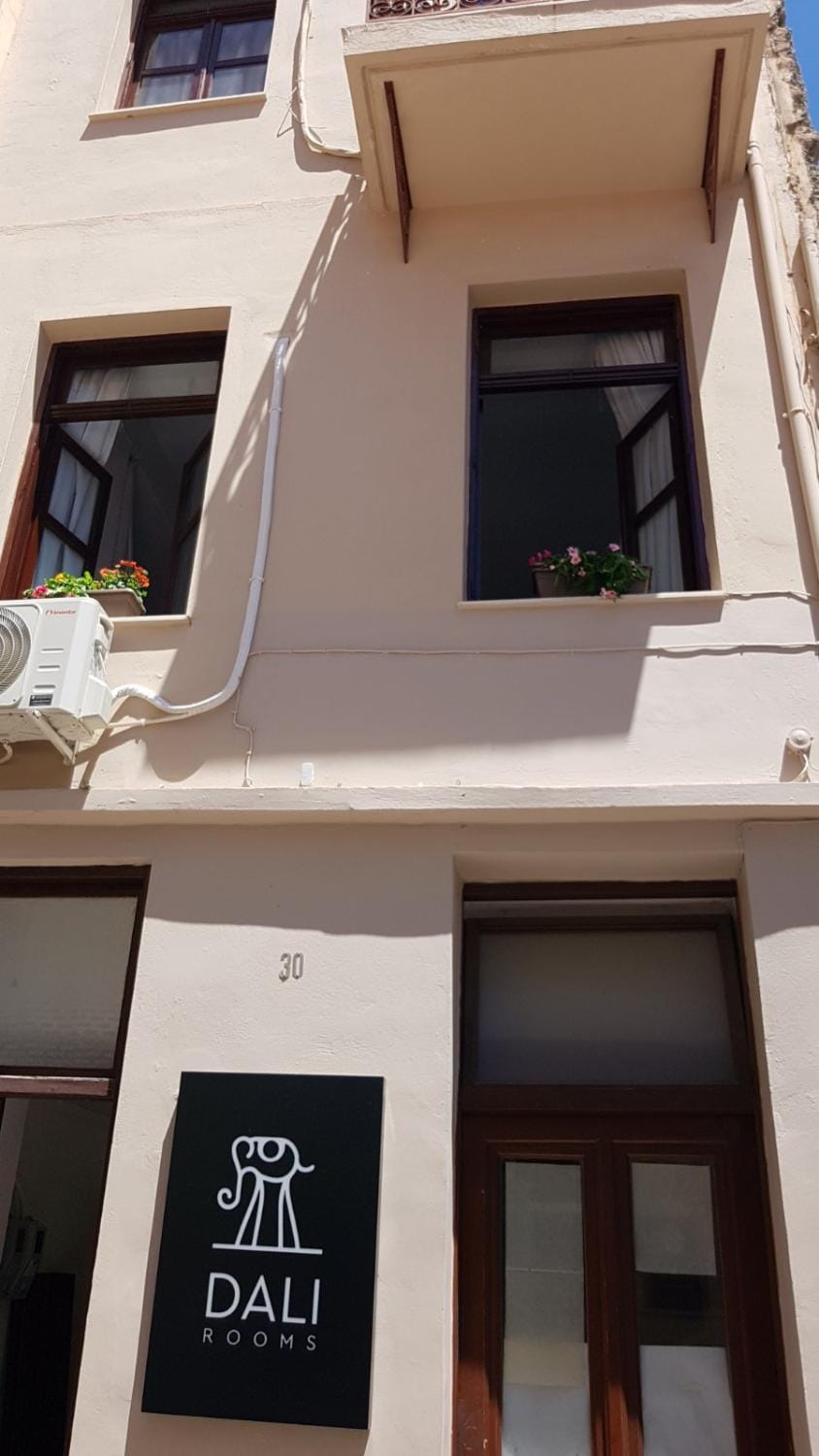Property building, Property logo or sign