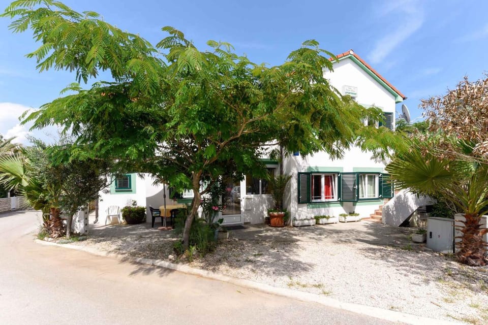 Property building, Summer