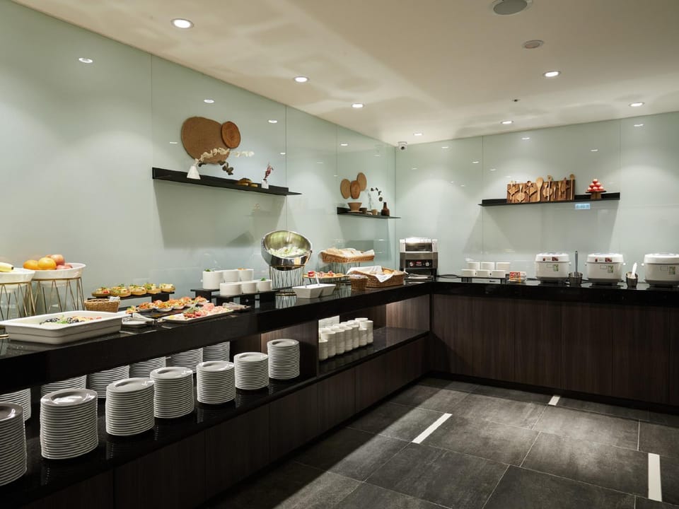 Buffet breakfast
