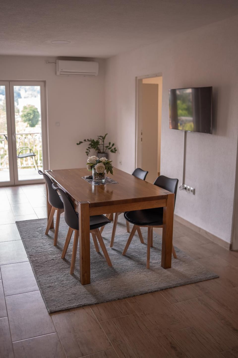 Balcony/Terrace, Living room, Dining area