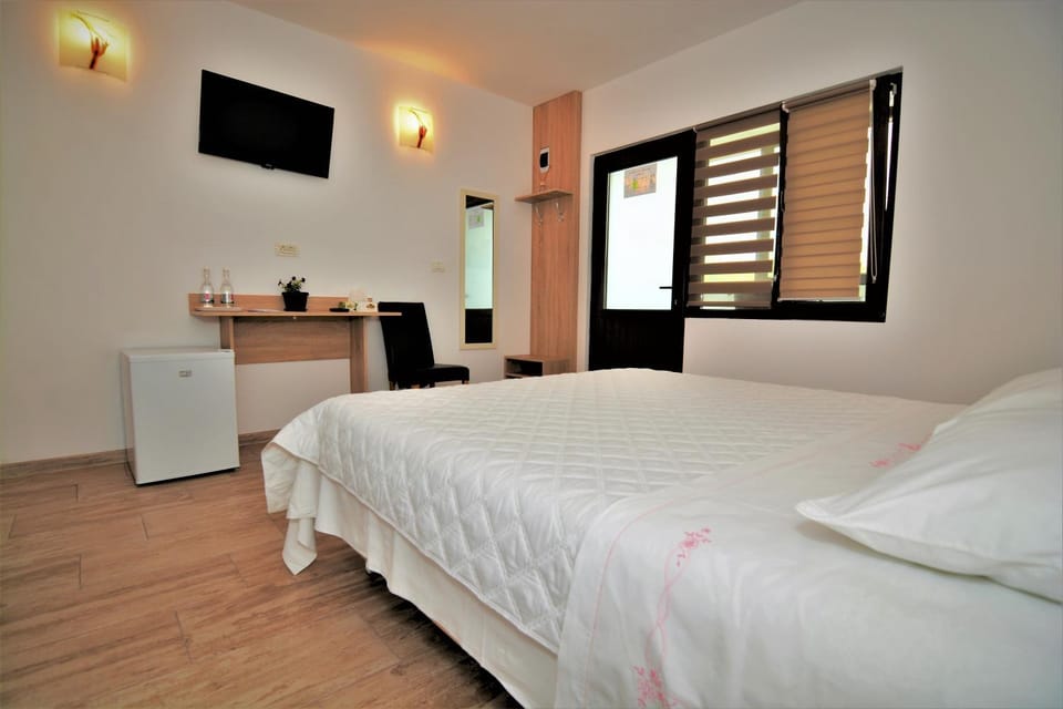 Casa Miraj Vacation rental in Romania