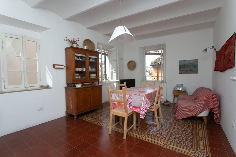 S190 - Sirolo, trilocale in piazza Apartment in Sirolo