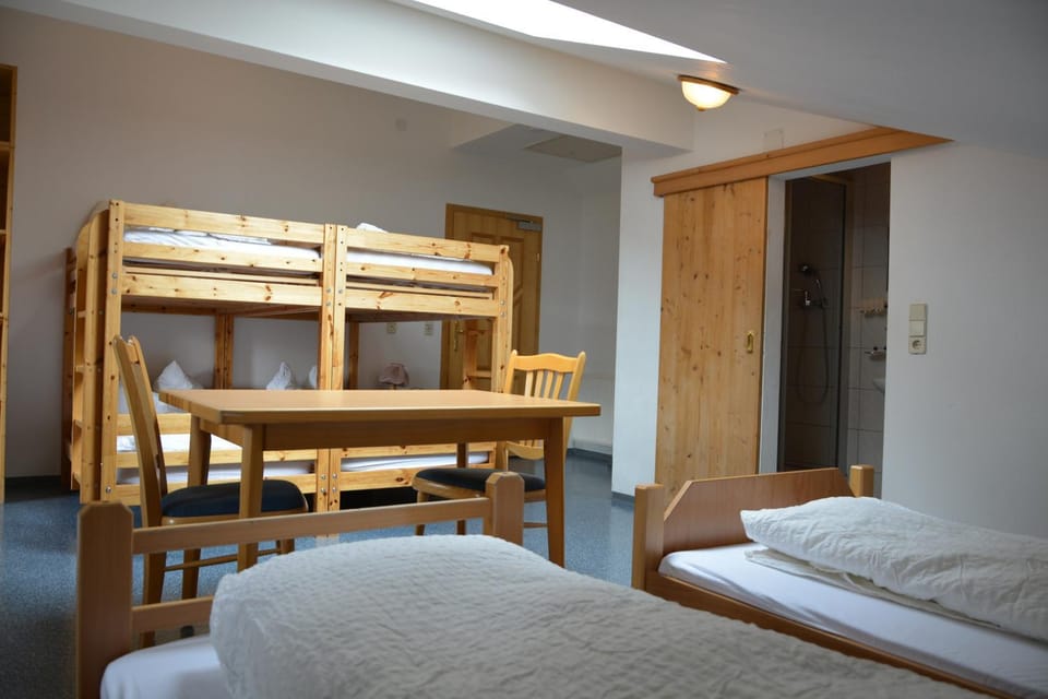 Bed, bunk bed