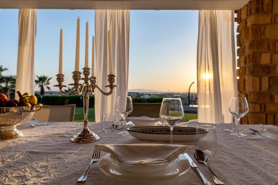 Natural landscape, View (from property/room), Dining area