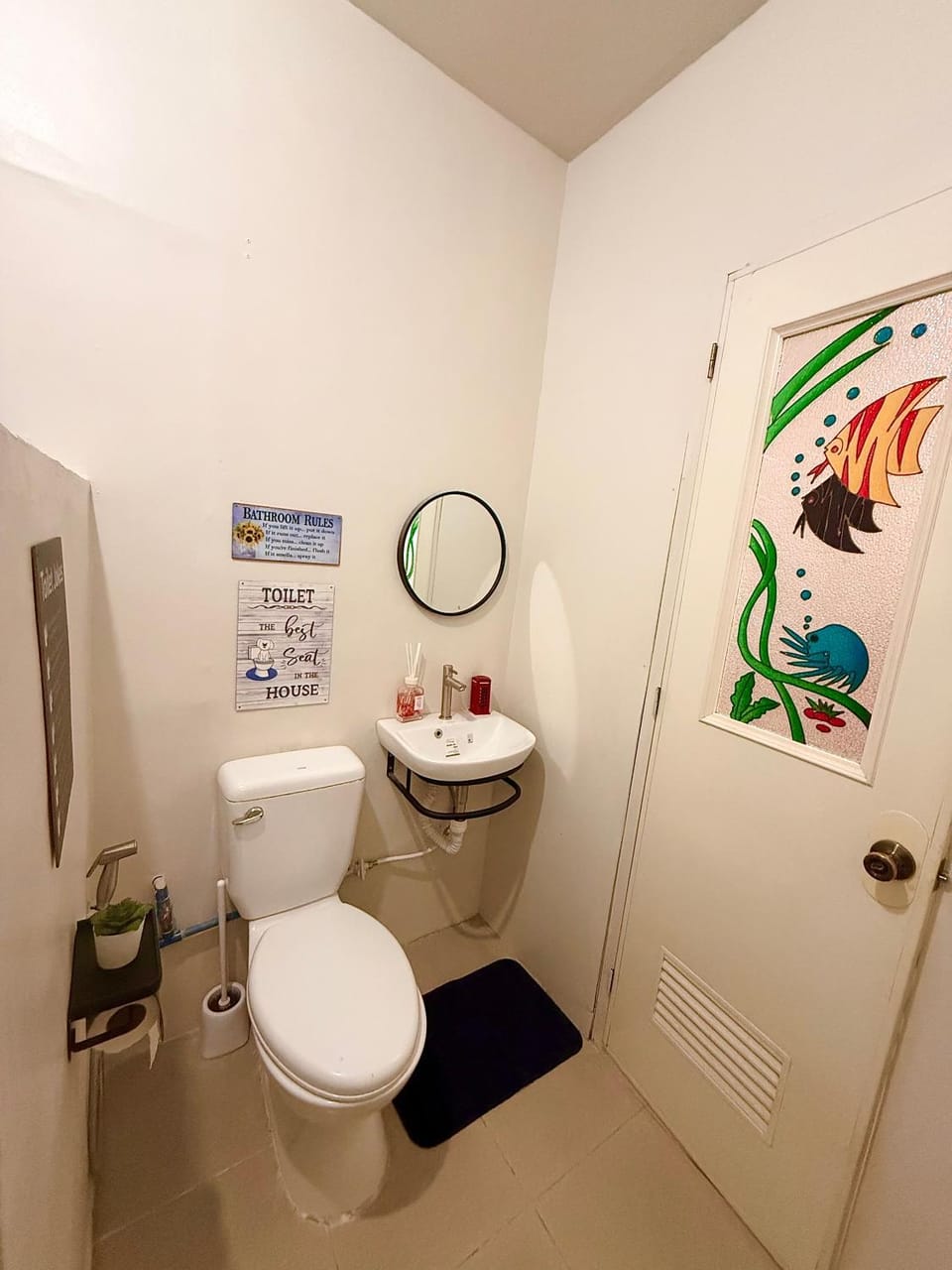 Blue Summer Suites & Restaurant Bed and Breakfast in Central Visayas