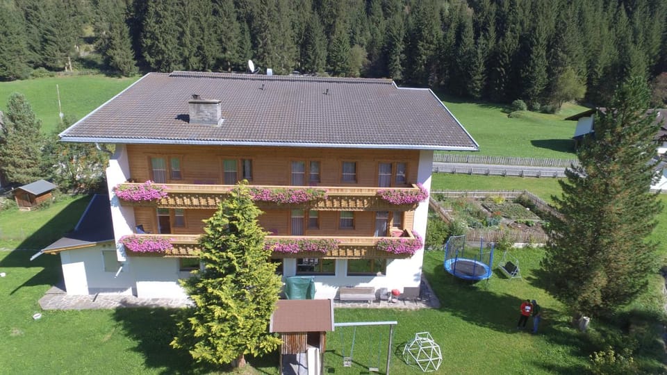 Property building, Bird's eye view