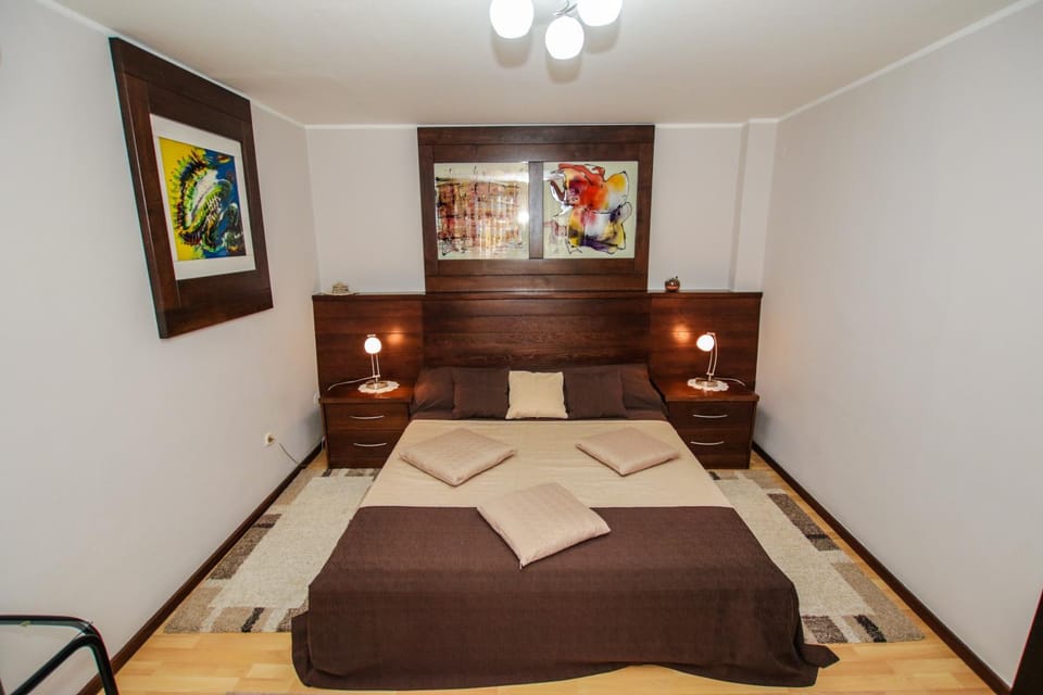 Decorative detail, Bedroom