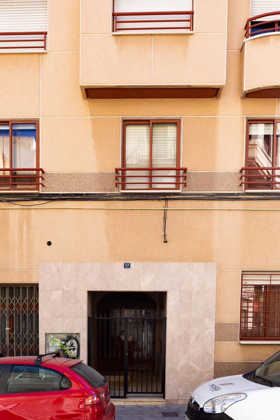 Facade/entrance