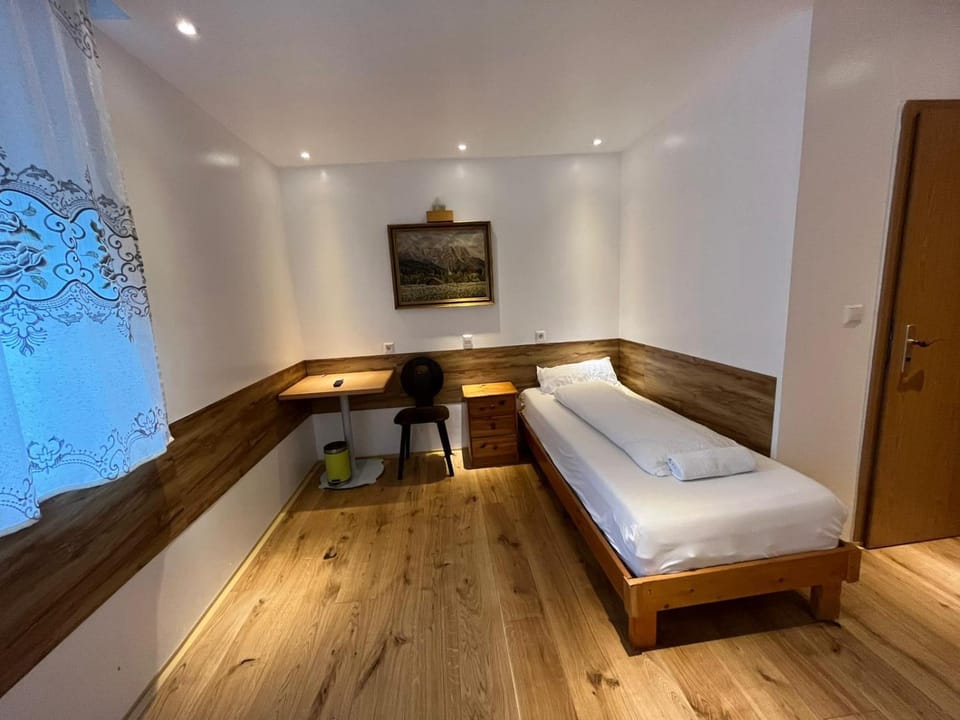 TU Ferienzimmer in Ulm Stadtmitte Bed and Breakfast in Neu-Ulm