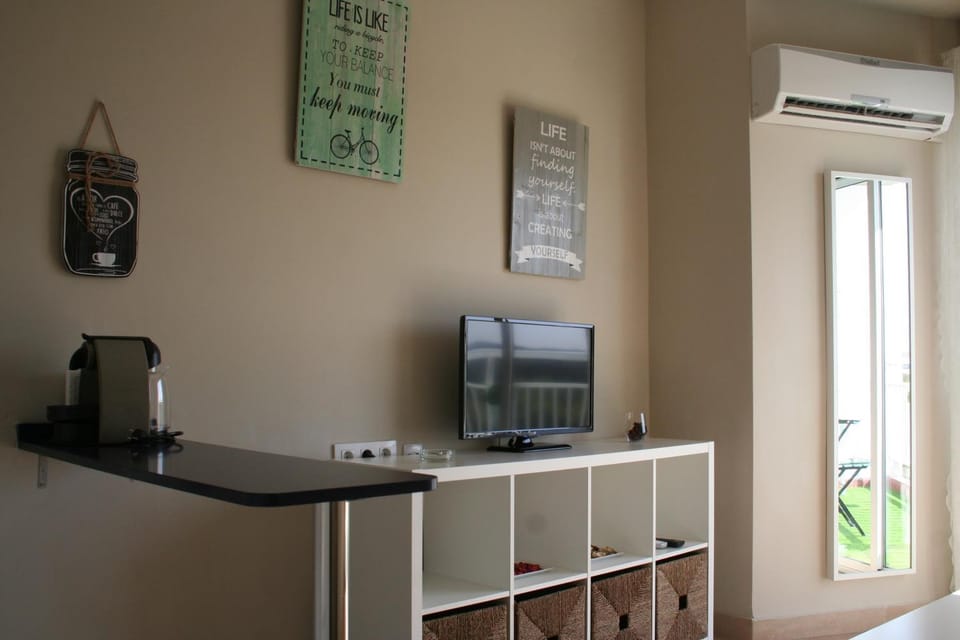 TV and multimedia, Coffee/tea facilities