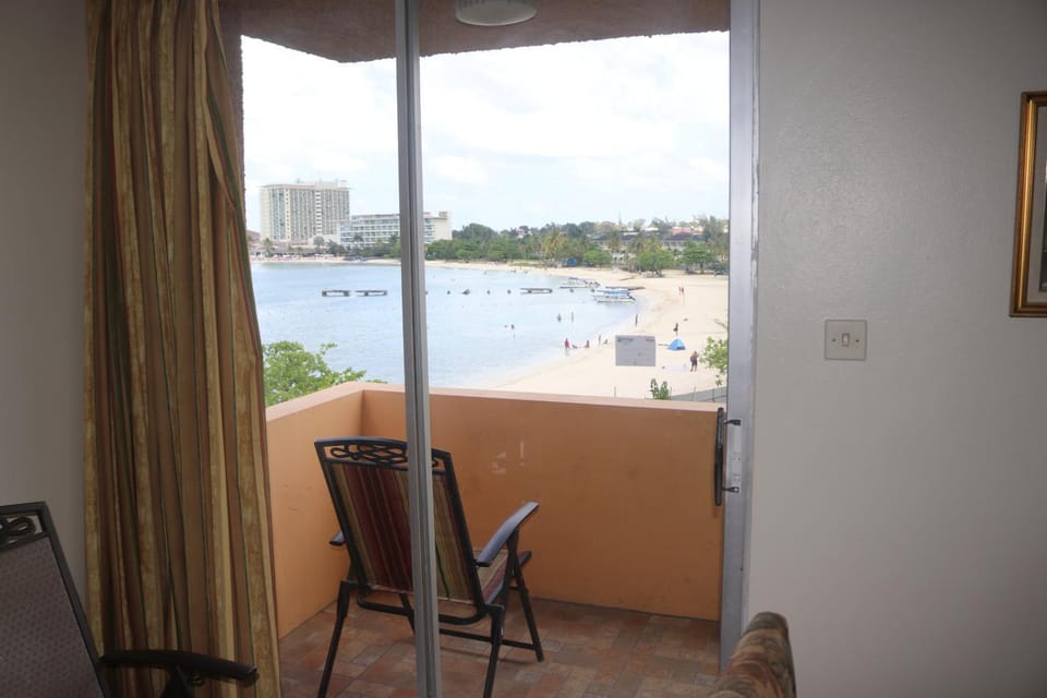 Balcony/Terrace, Beach