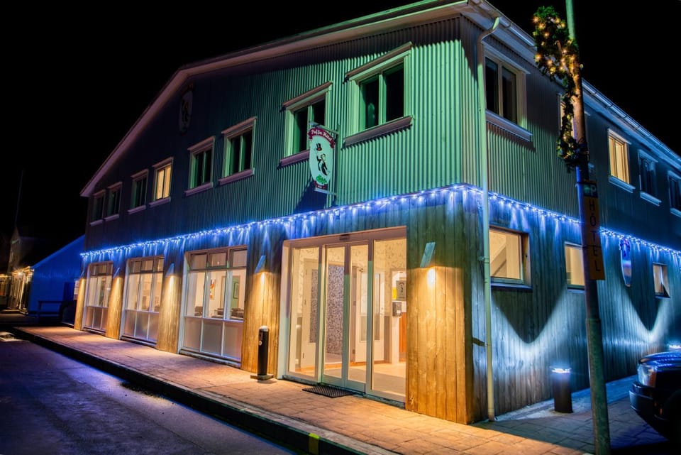 Property building, Night