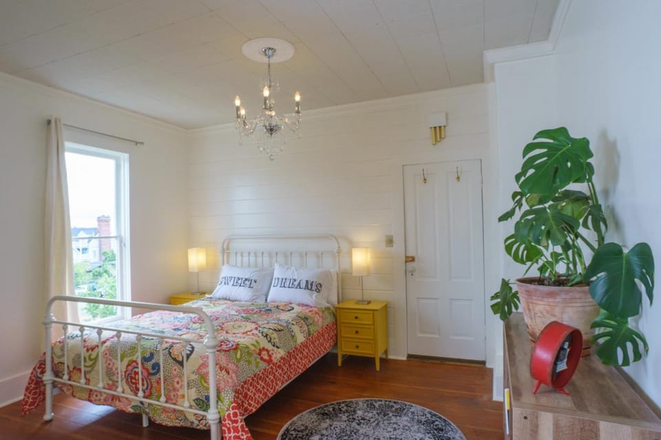 People’s House Apartment in Port Townsend