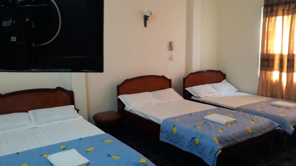 Khách sạn Duy Hoàng Hotel in Vietnam