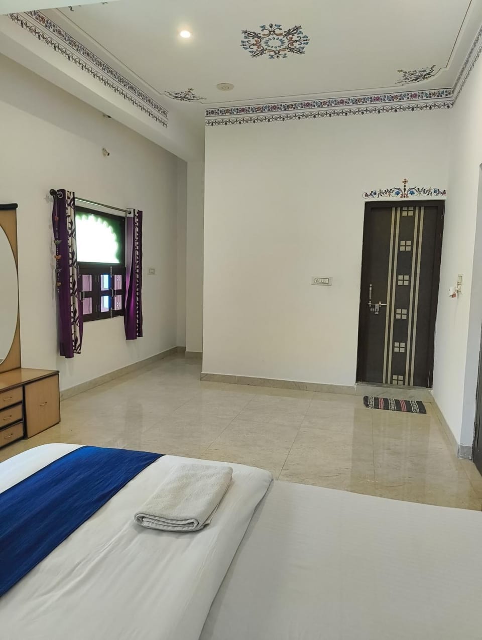 Rising Shemesh Home Stay Bed and Breakfast in Udaipur