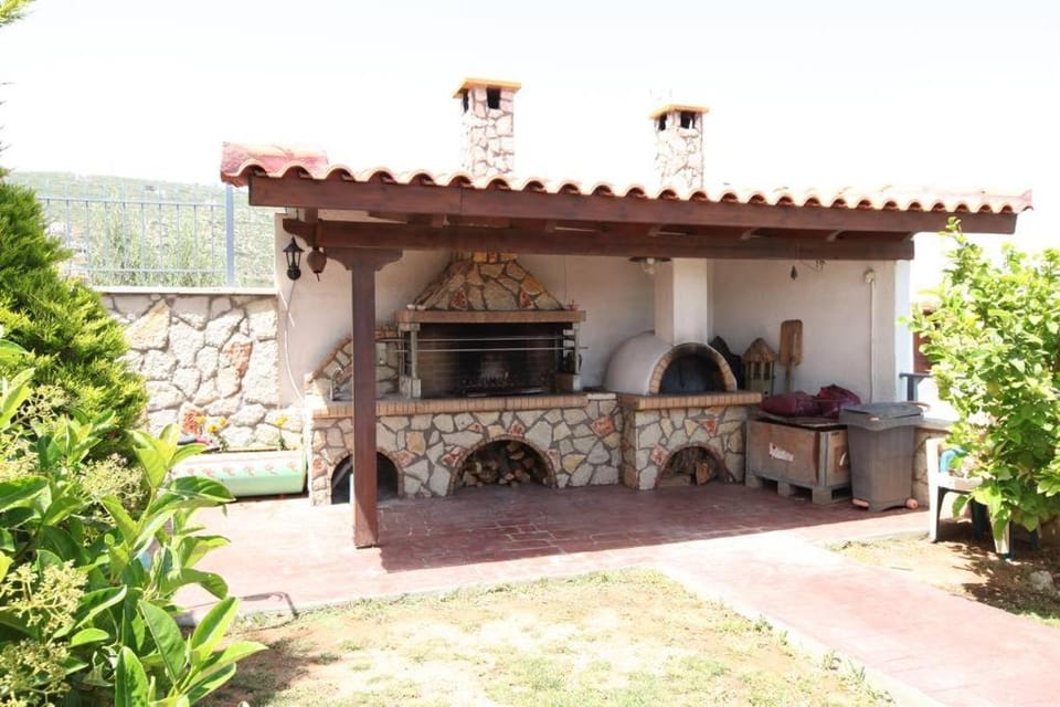 Villa Christine - Maisonettes with fireplace Apartment in Euboea