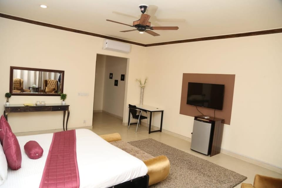 Westin Suites Hotel in Lahore