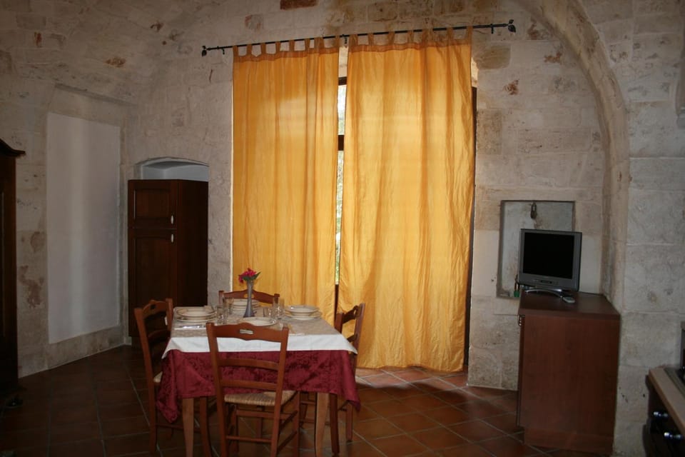 Masseria La Luna Nel Pozzo Country House in Apulia