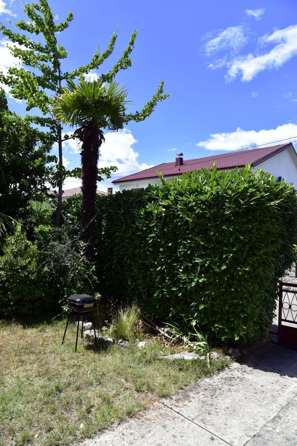 Garden, On site