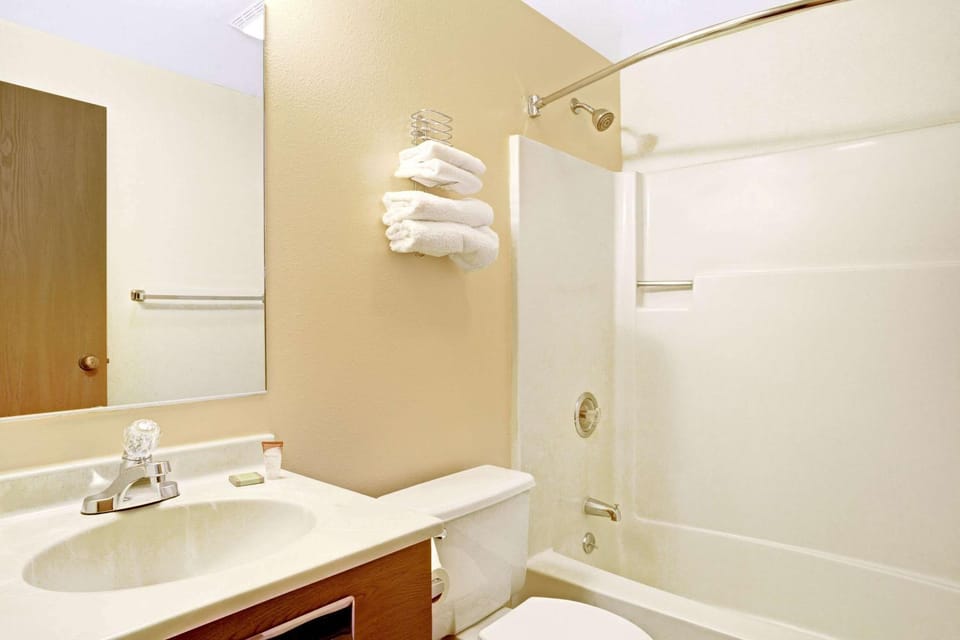 Bathroom, Photo of the whole room, On site