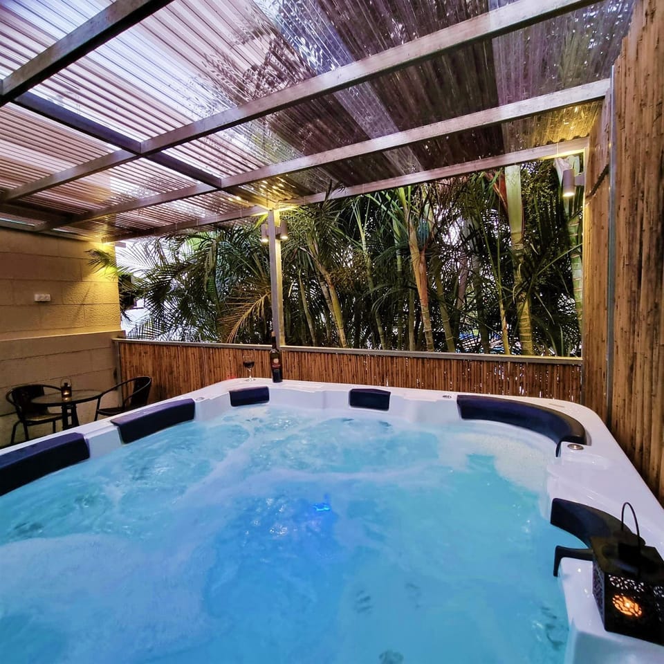 Hot Tub