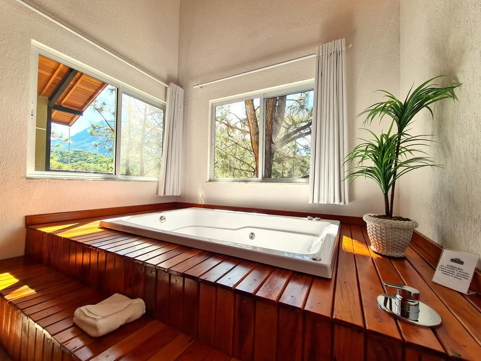 Natural landscape, Hot Tub, View (from property/room), Bath
