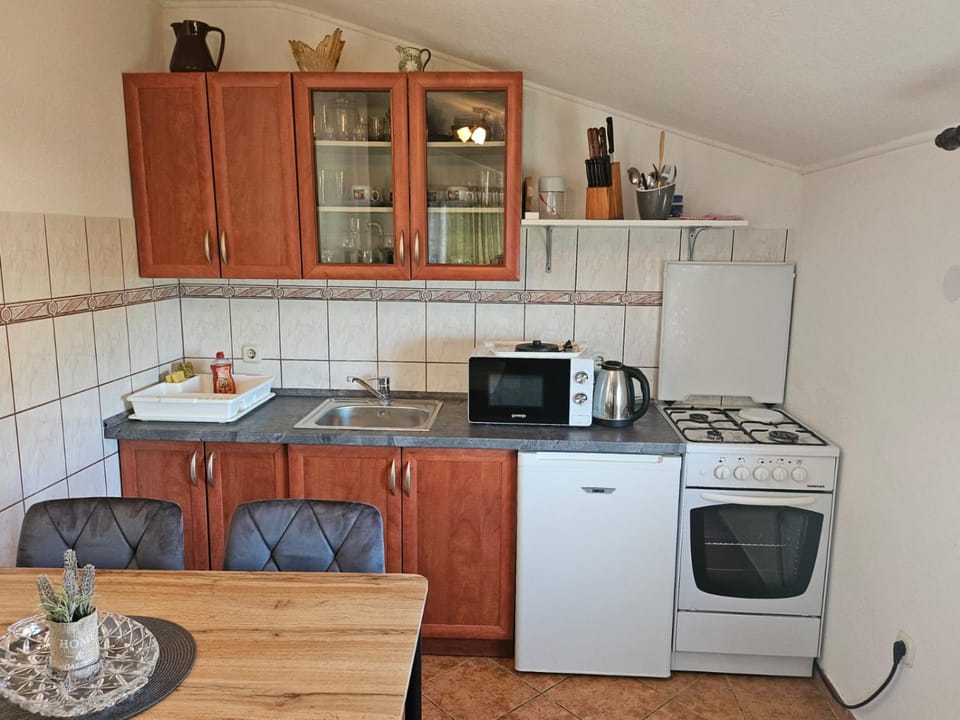 Ana & Stela Apartment in Zadar County