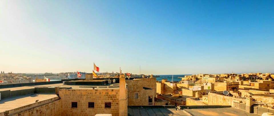 Kharmen A 1565s House with Seaviews Apartment in Malta