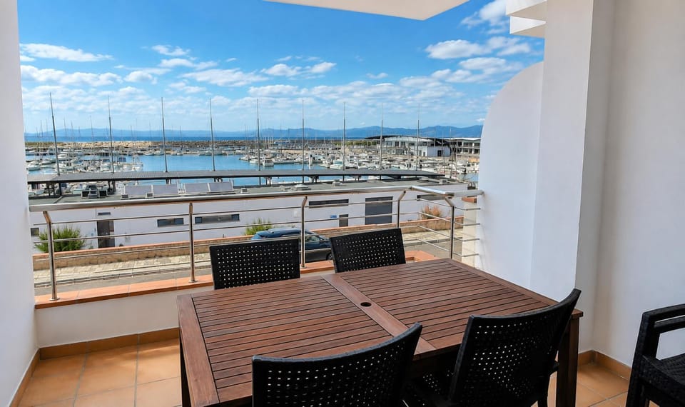View (from property/room), Balcony/Terrace, Sea view