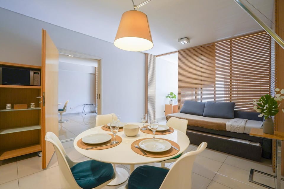 Living room, Dining area