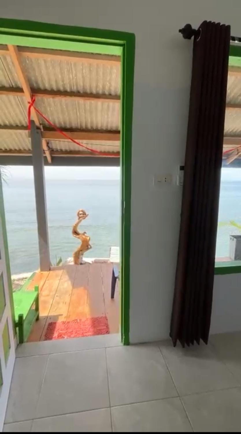 AAL Homestay Syariah Nature lodge in Indonesia