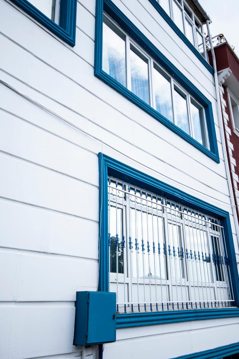 Facade/entrance