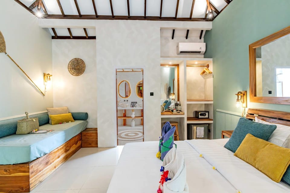 Bed, Photo of the whole room, air conditioner