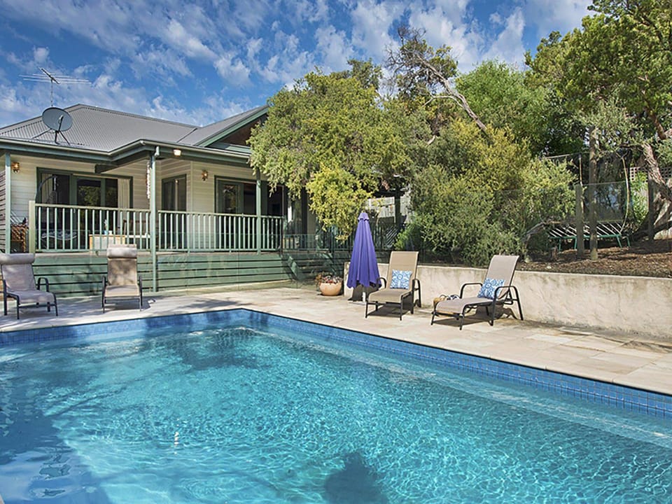 Poolside Sorrento House in Portsea