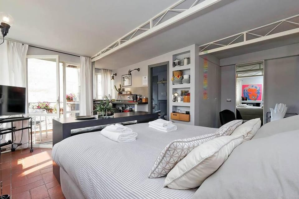 Scala Luxury Terrace studio Apartment in Rome