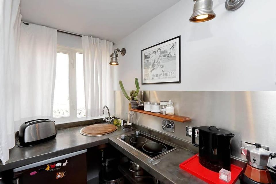 Scala Luxury Terrace studio Apartment in Rome