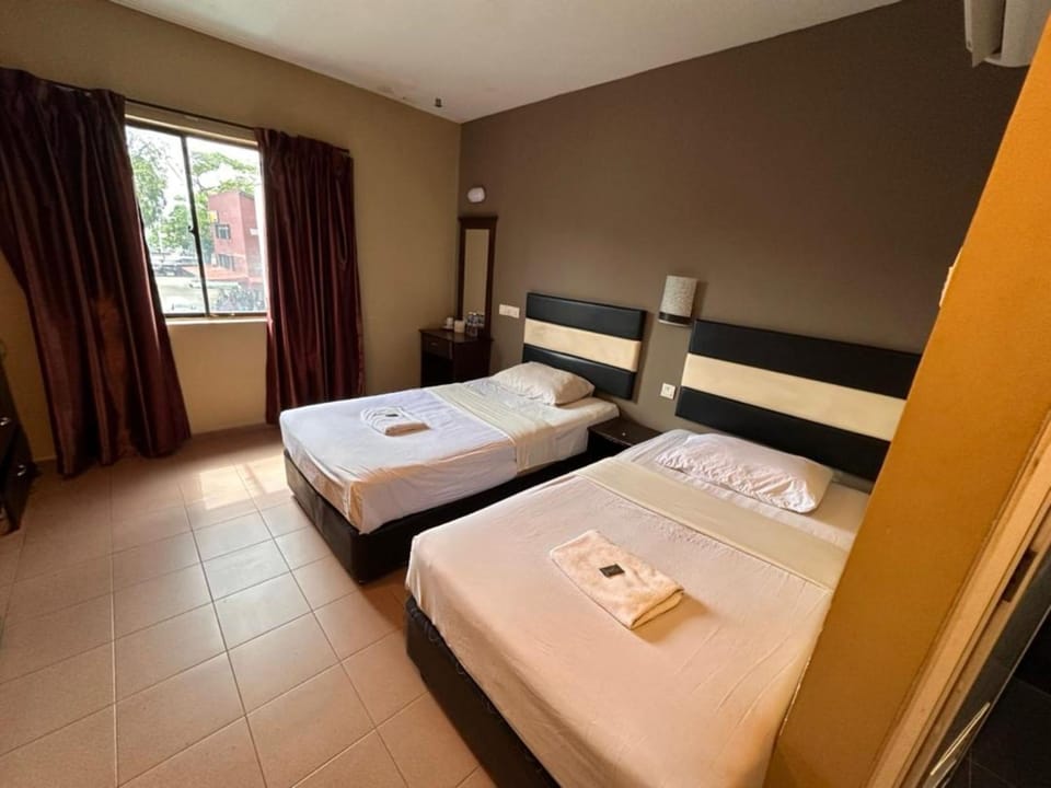 Swing & Pillows - Skudai Johor Hotel in Johor Bahru