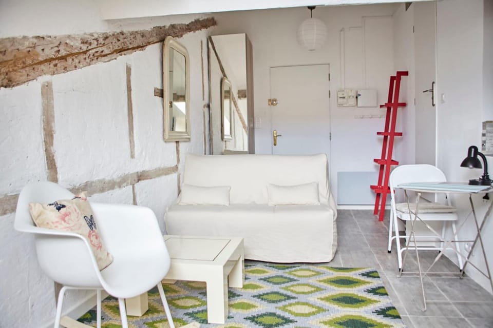 Studio Côte Blanche - Welkeys Apartment in Nice