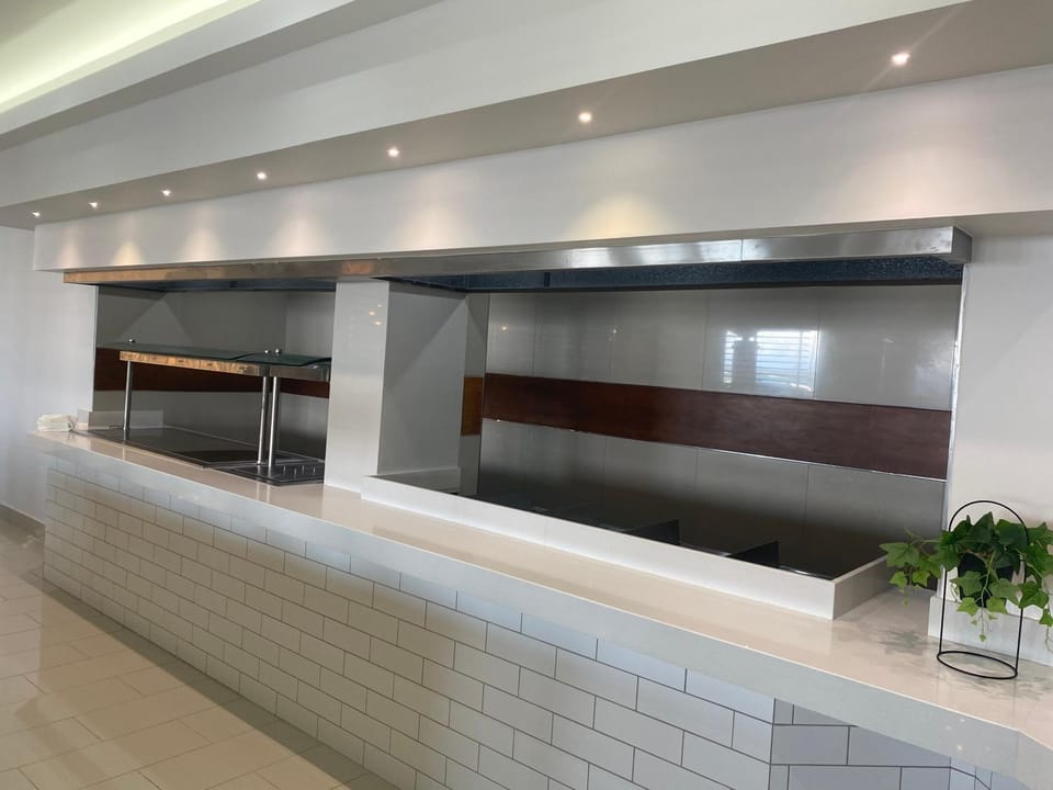 Kennaway Hotel Hotel in Eastern Cape