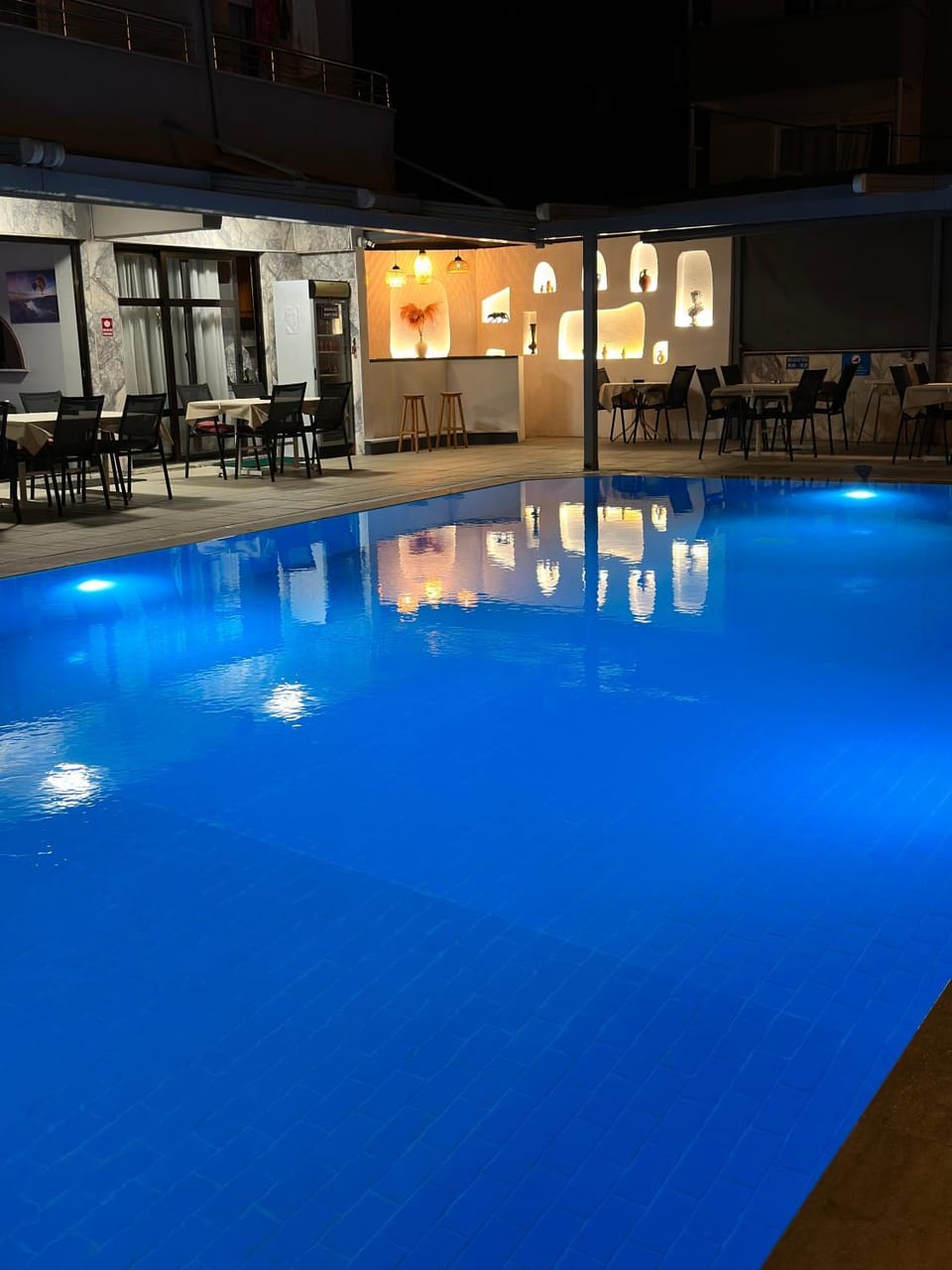Night, Lounge or bar, Pool view, Swimming pool