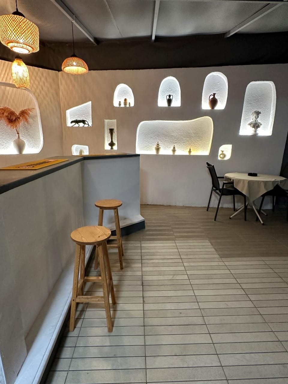 Lounge or bar, Seating area